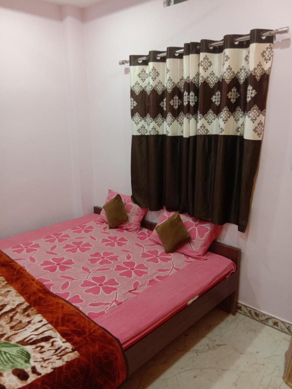 Shanti Guest House Ujjain Exterior photo